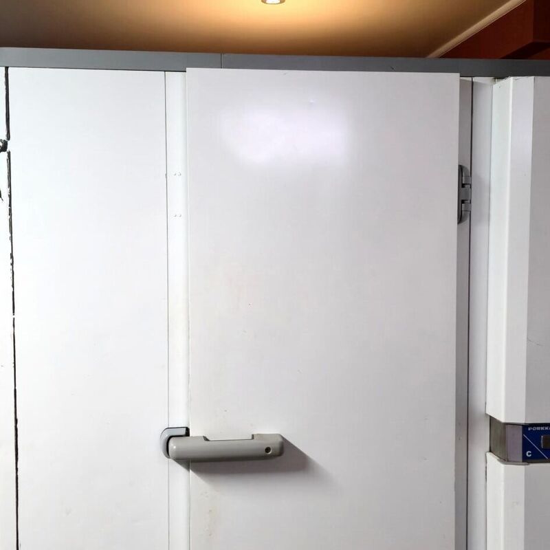 1000025994
