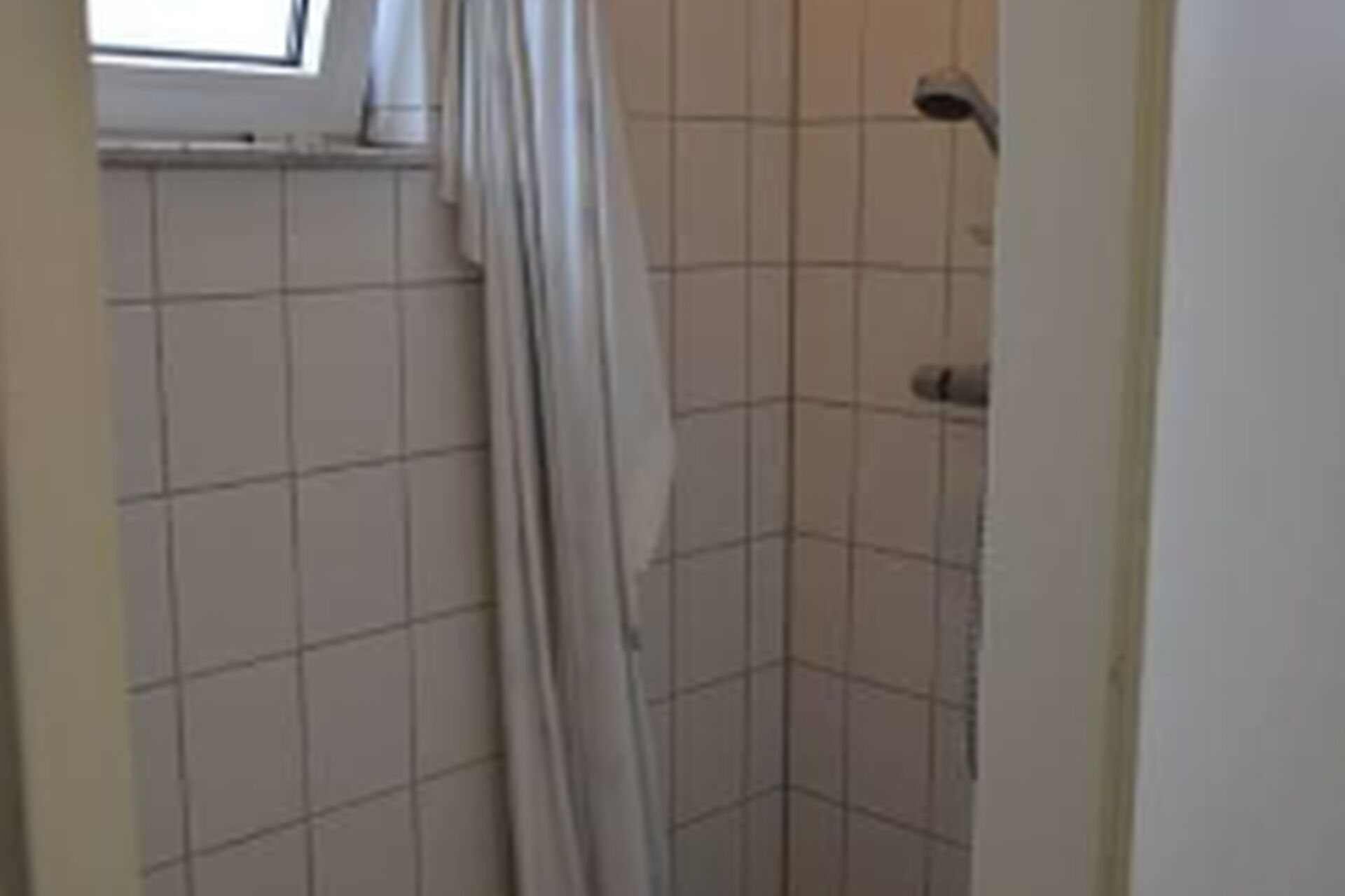 Sanitair 3
