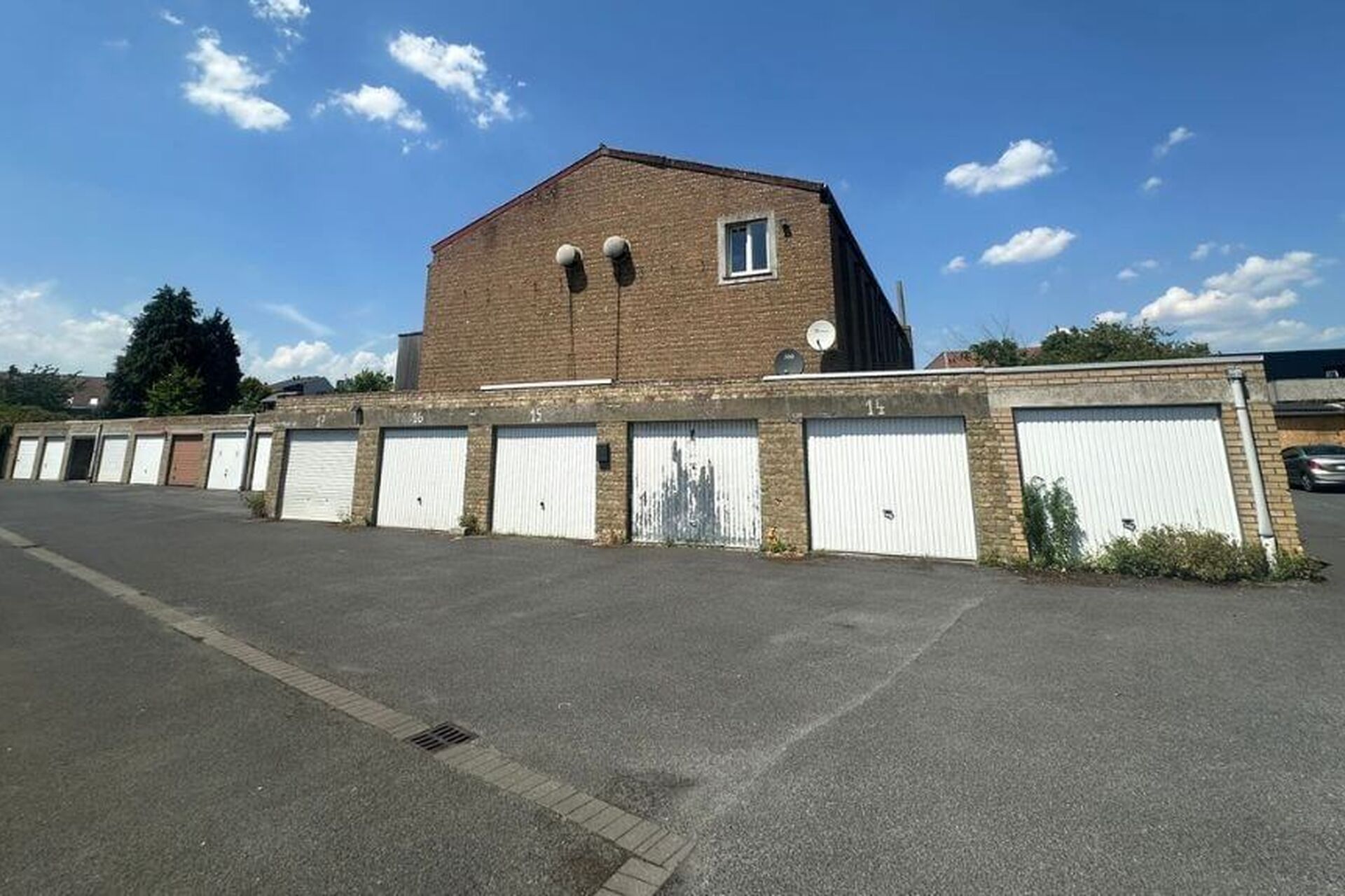 0c100df3e465dd4c34a12dc05484e1a2