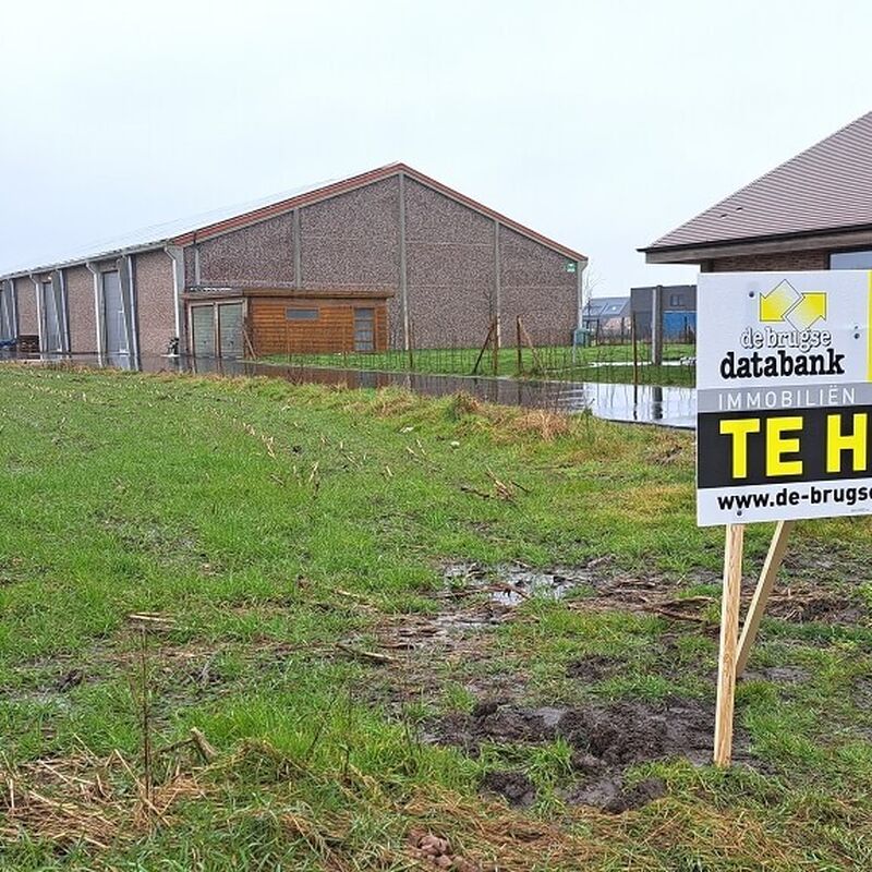 5211f6ed581bf5b35e7200c2c8b404ee