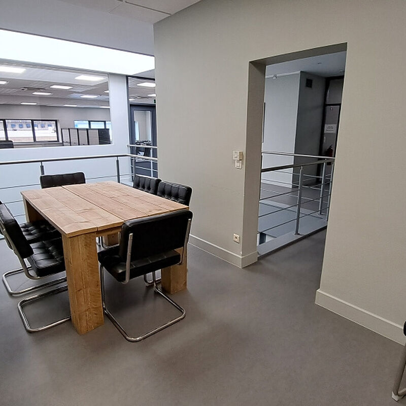 F1b0ba278b873f9b750124757deb94e0