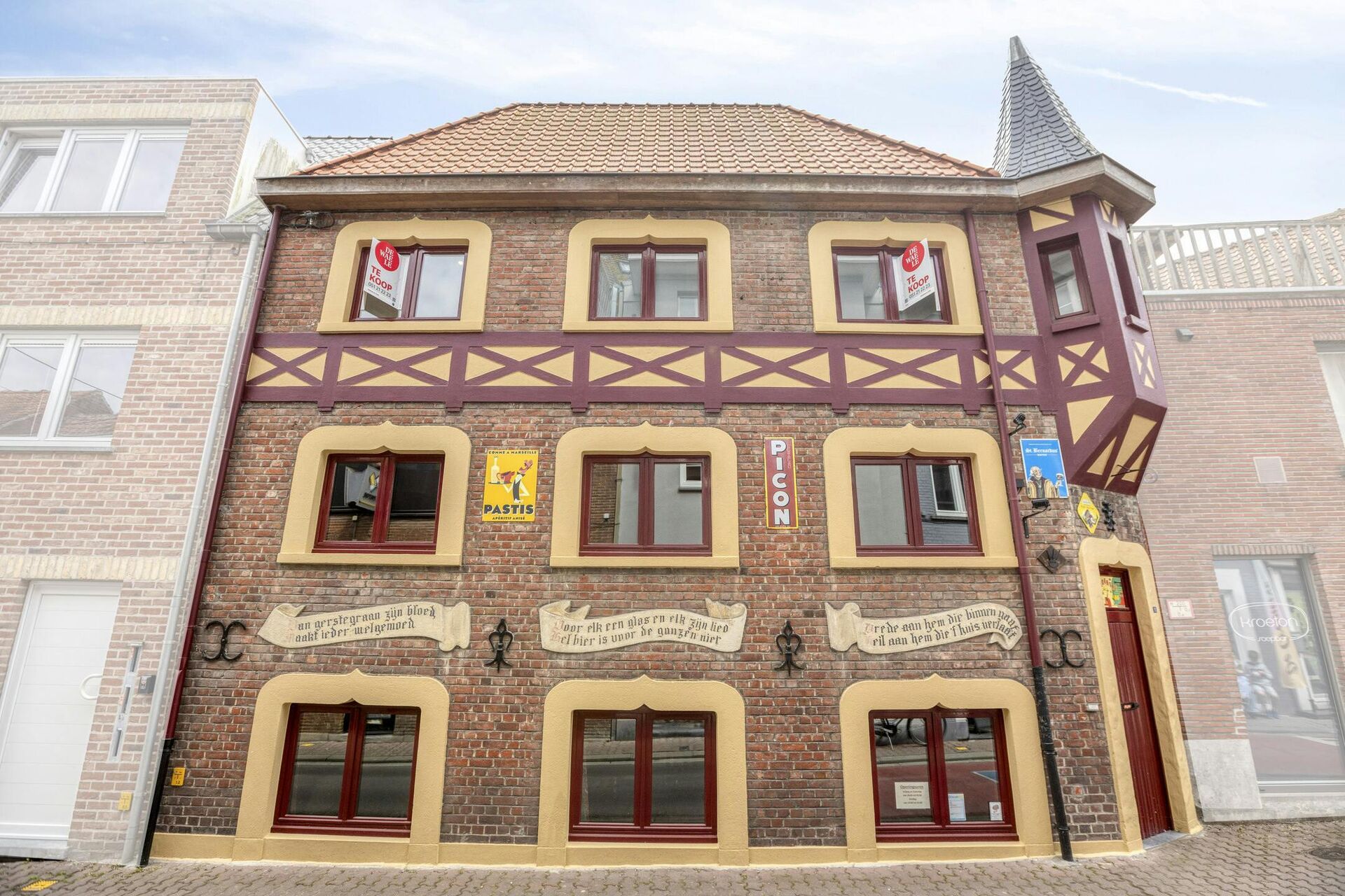 F8bda648902955d56cb130831c6bcaa4