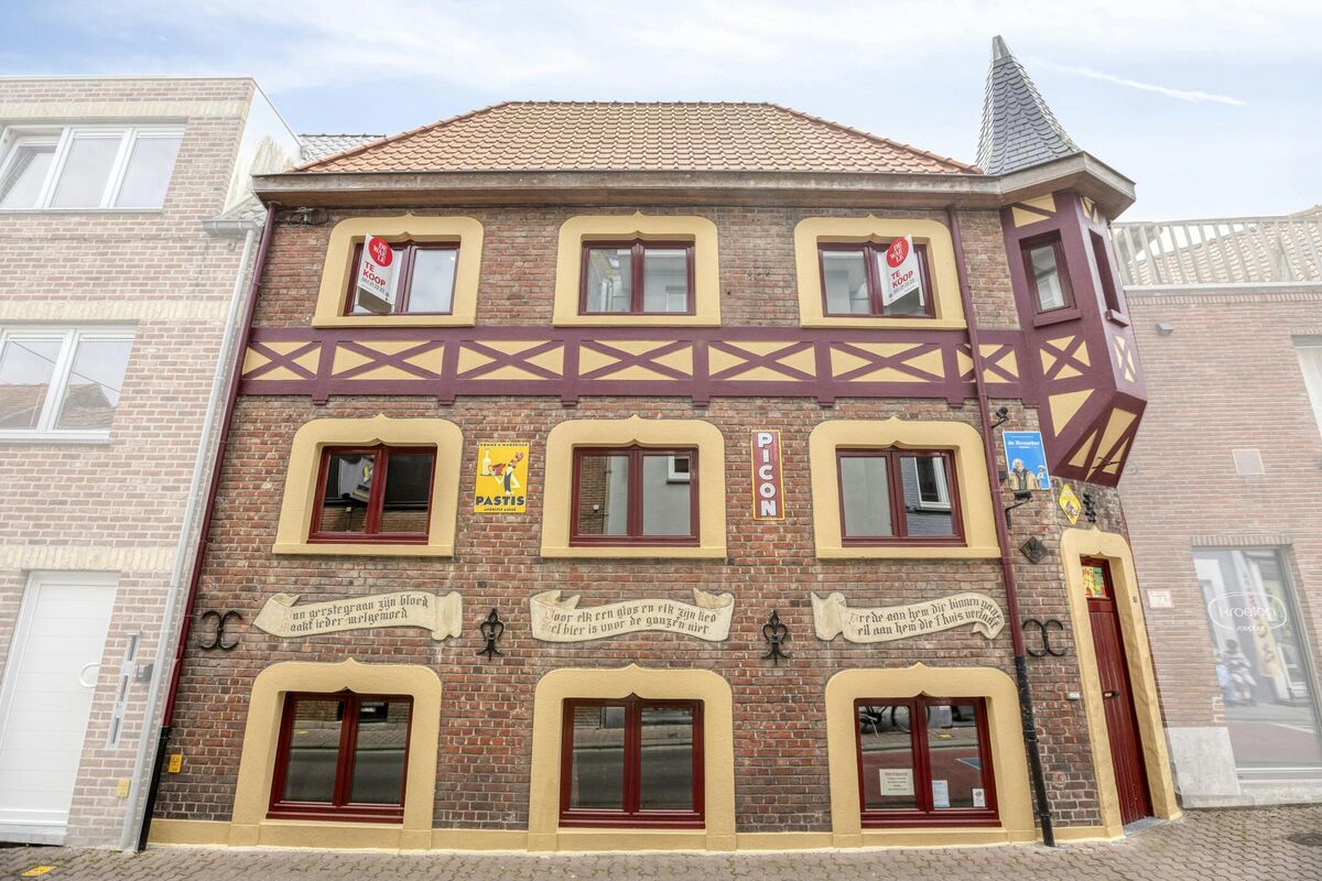 F8bda648902955d56cb130831c6bcaa4