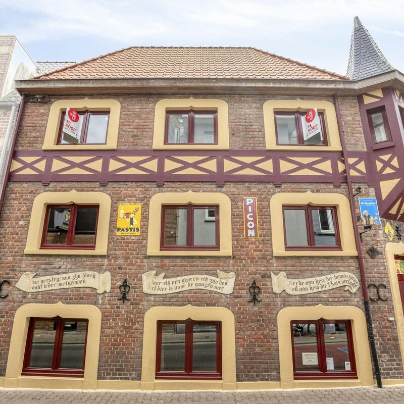 F8bda648902955d56cb130831c6bcaa4