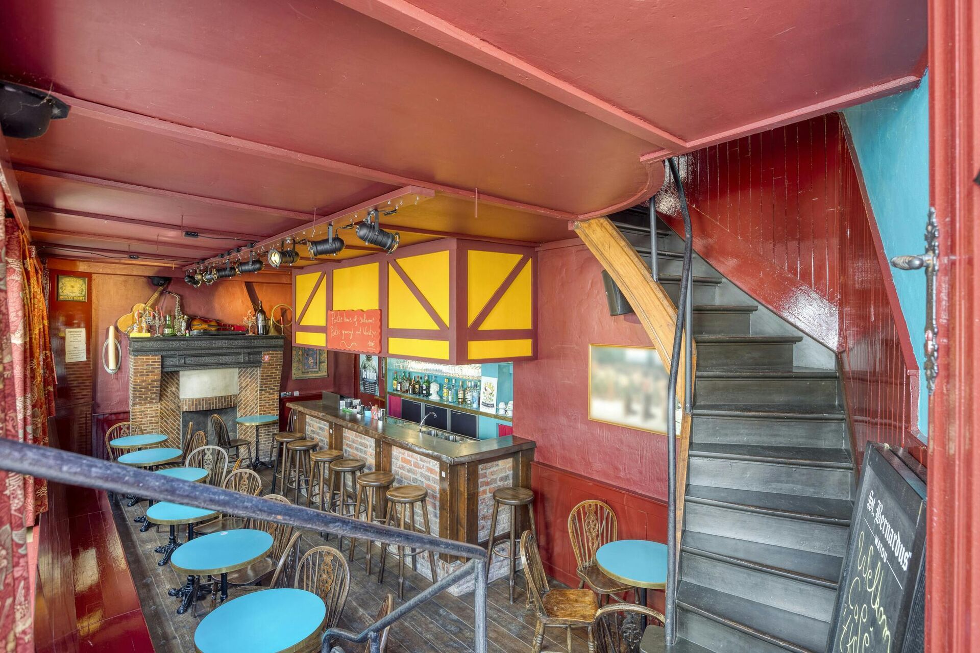 B74e785b2e7431588186e02239f66823