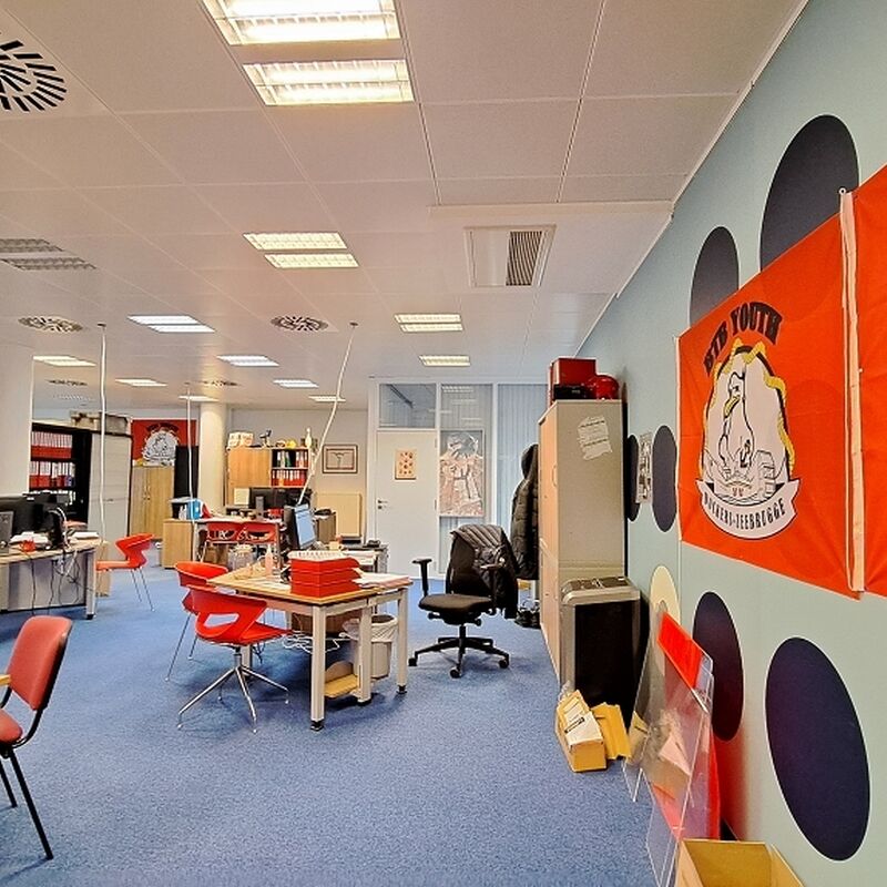 6fce81c0120669eda43a732dd84b273a