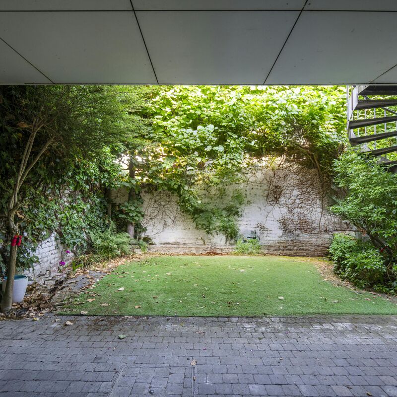 62150d19244e58379035d1b76b4cead4