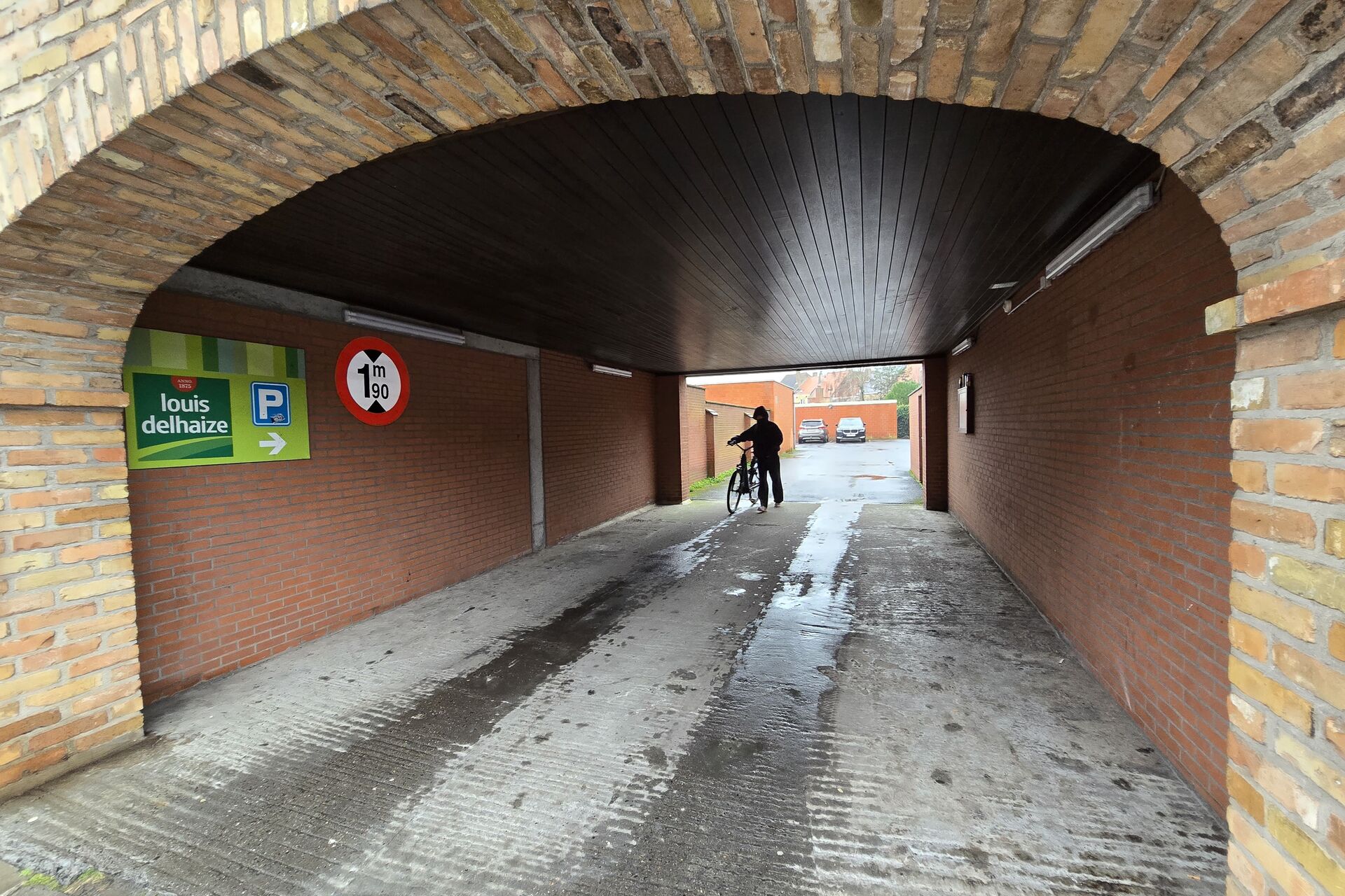 652a87ccfb0405870af57536156b3c17