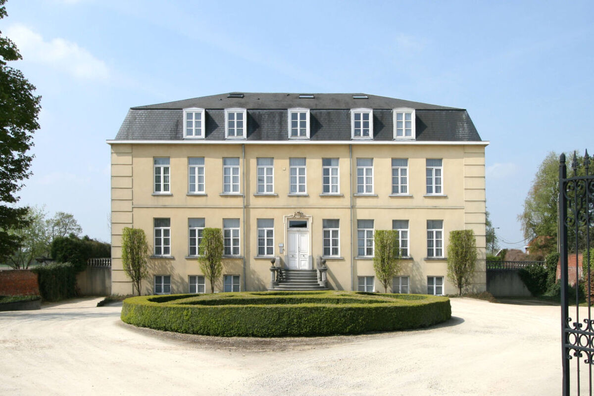 Vooraanzicht 1536x768