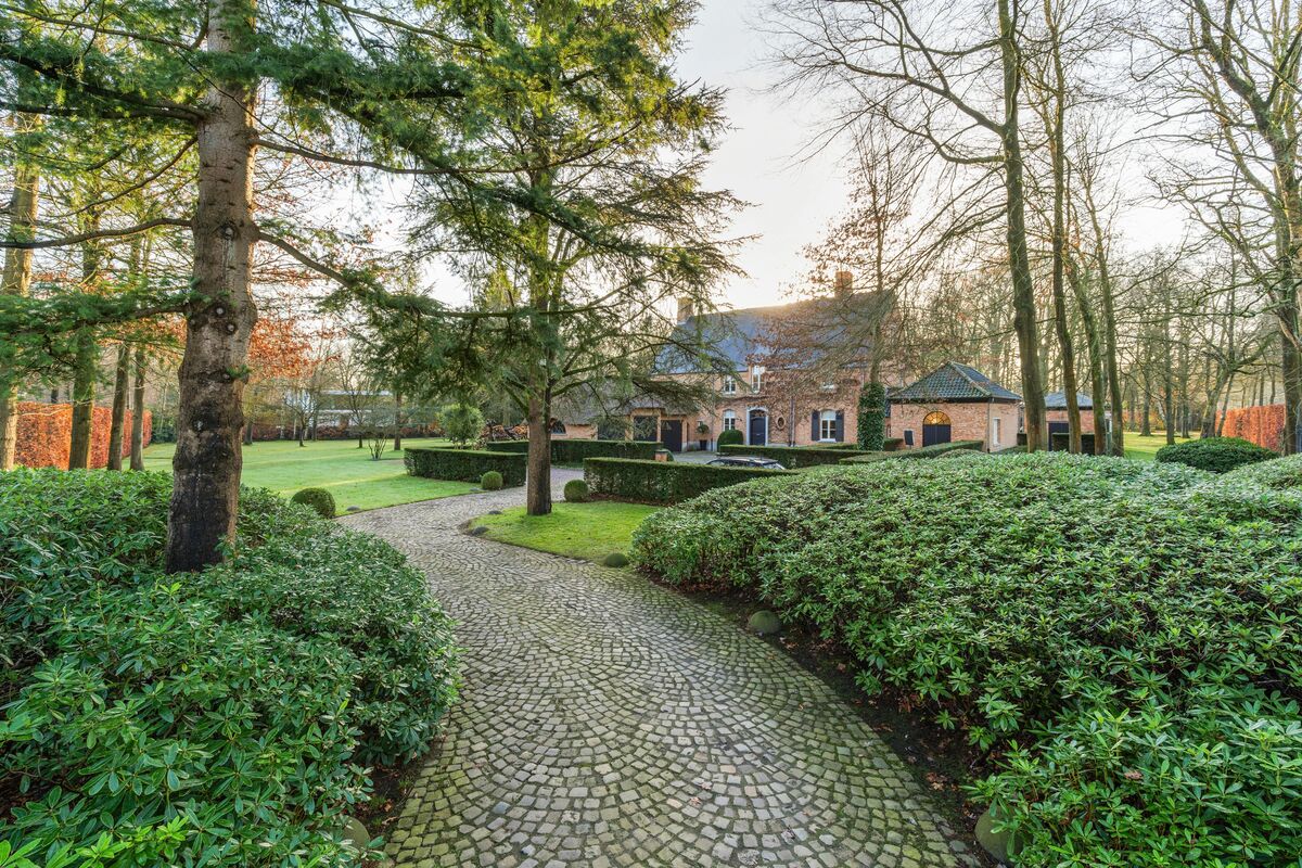 9092edf58dff728c48529d97eb4b5e77