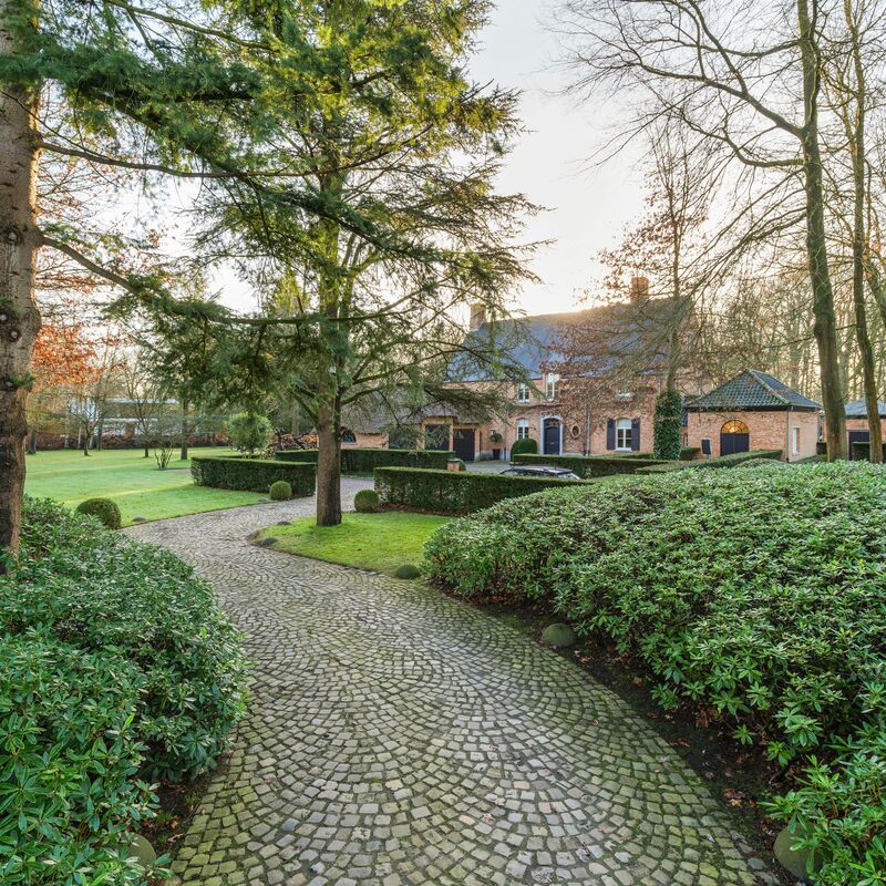 9092edf58dff728c48529d97eb4b5e77