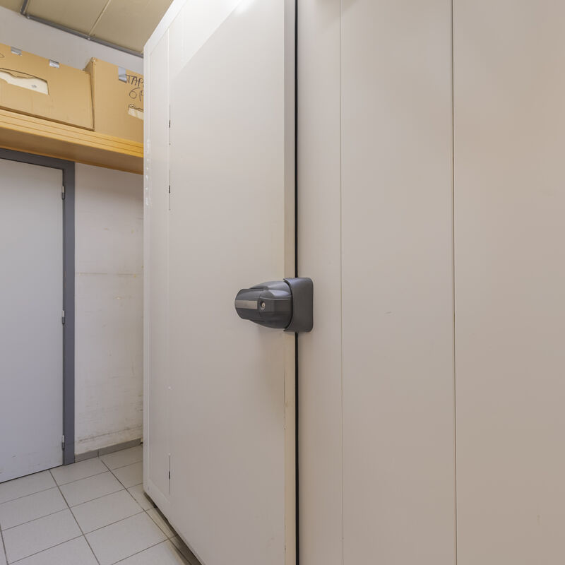 LR Marktstraat 51 8870 Izegem 015