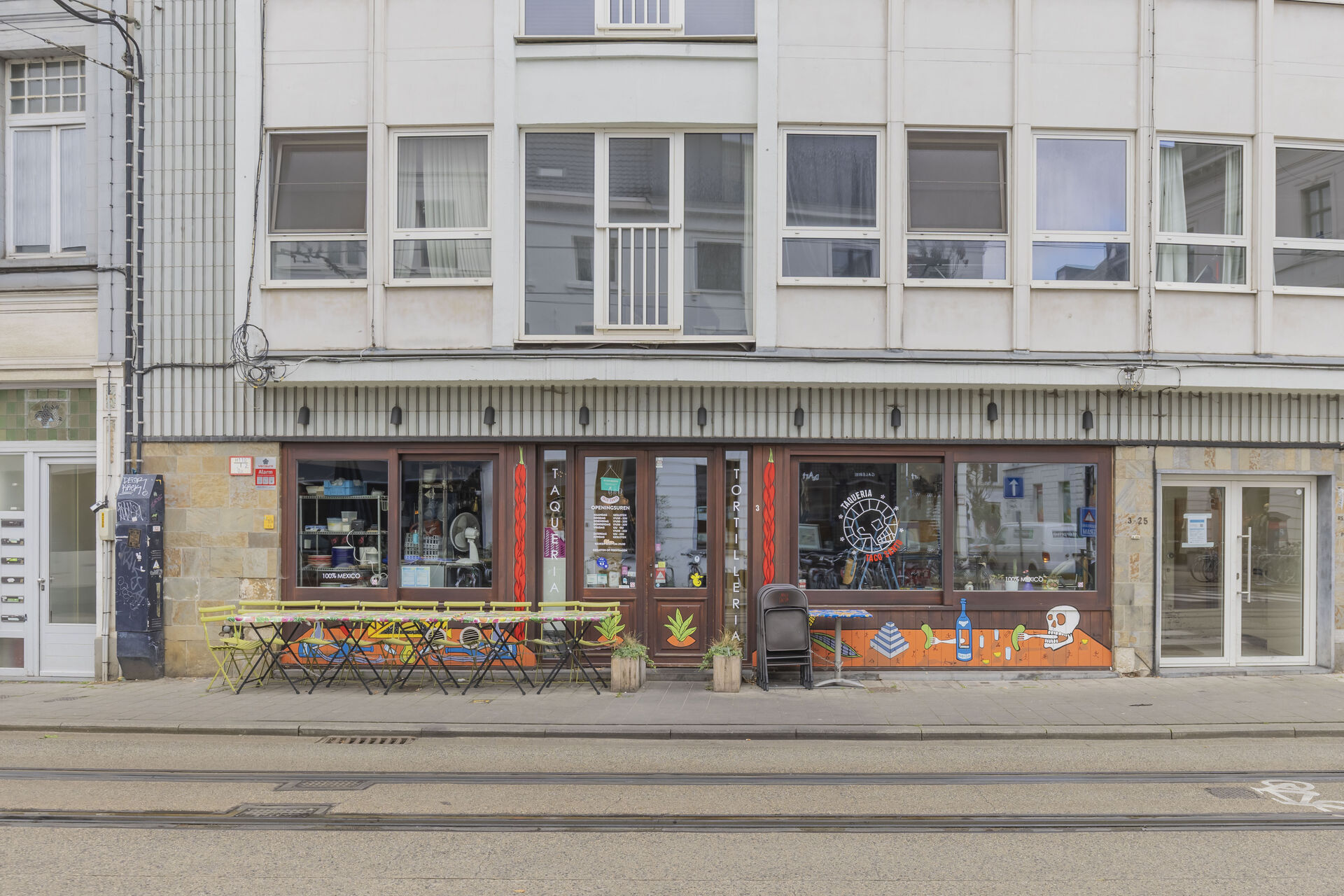 LR Gebroeders Vandeveldestraat 3 9000 Gent 001