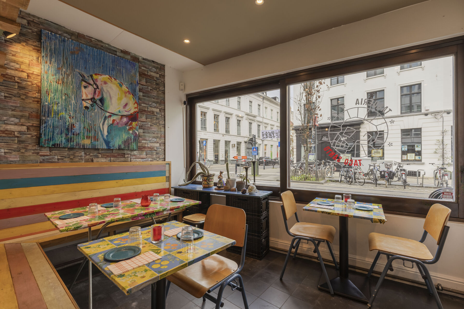 LR Gebroeders Vandeveldestraat 3 9000 Gent 004