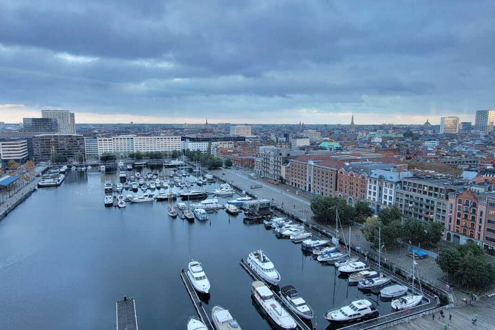 9e1ce009a8caa43f2c8381994c6b47a9