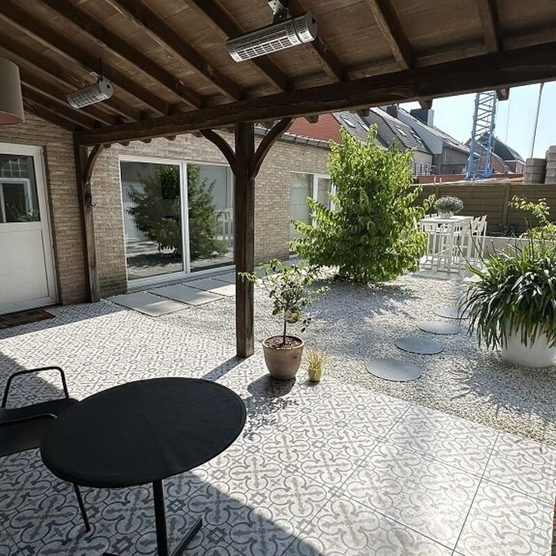 C17748c274a898bdce3aa60df7a4fd7f