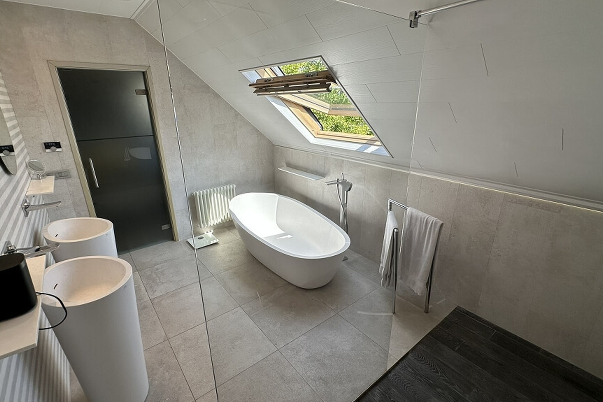 408da12f922defc6e1b19140e9ef910d