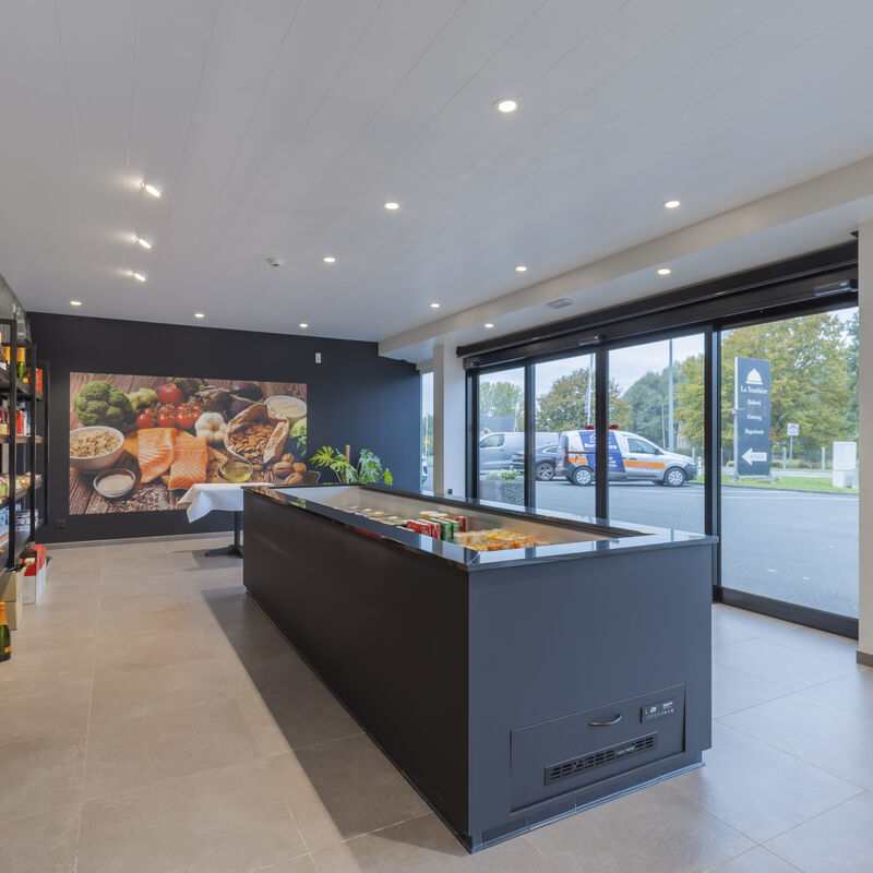 LR Geraardsbergsesteenweg 260 9400 Ninove 025