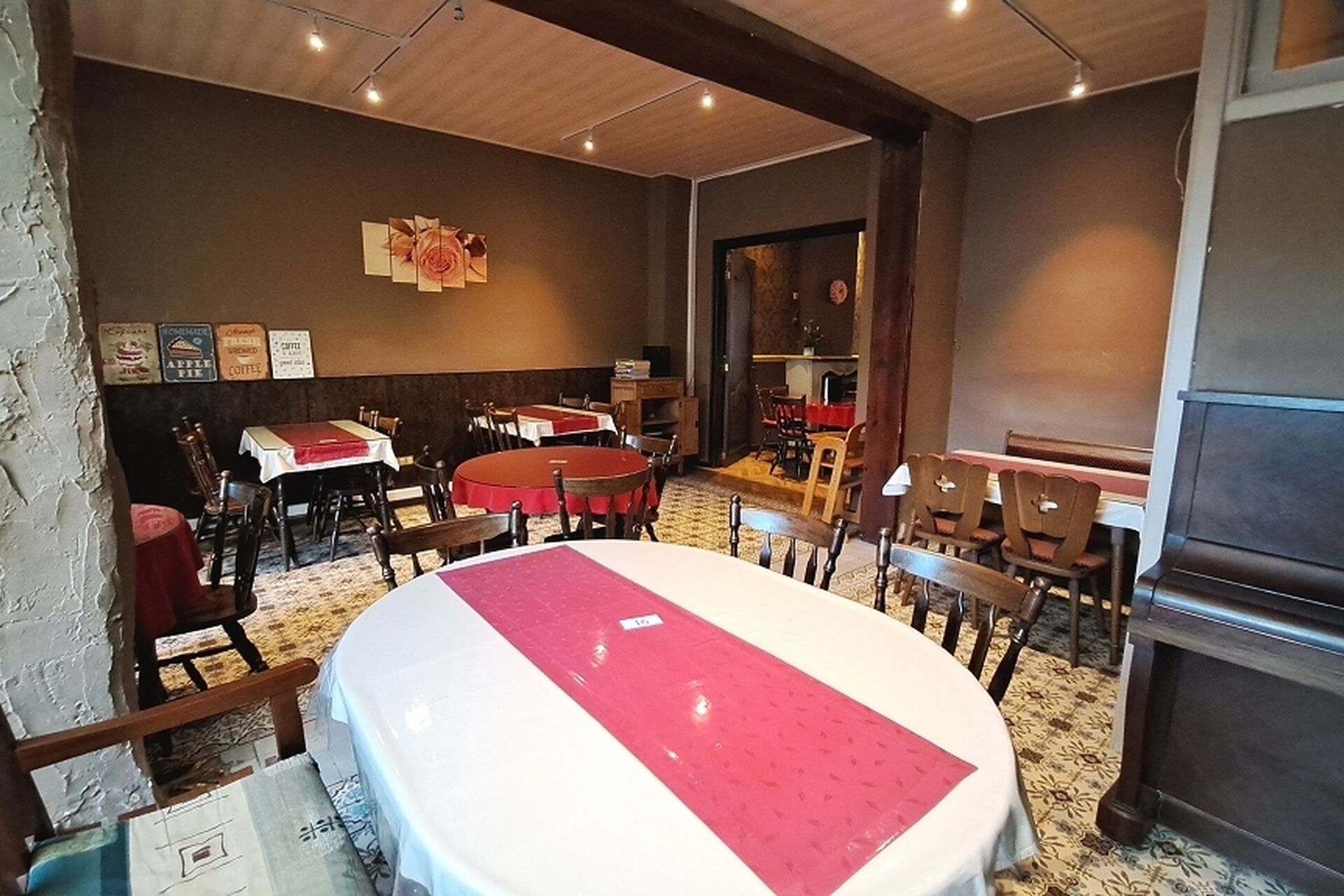 C63a2fdfc343a7c1617bff066a6c0854