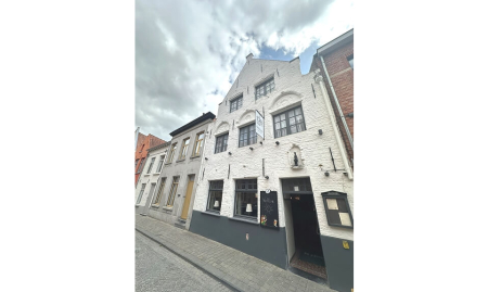 Brugge - Overname instapklaar Fonduehuis - Restaurant met Terras en TUIN - Ref. 06/10880  image