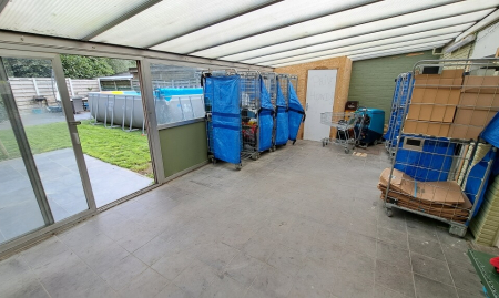 Sint-Michiels Brugge - Instapklare BUURTWINKEL - 400 m² - met Woon- en Parkeermogelijkheid - Ref. 06/10489 image