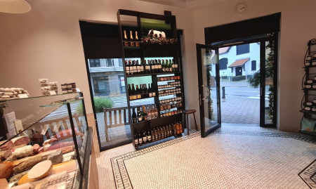 Knokke - Overname gekende Delicatessenzaak ( Kazen - Fijne vleeswaren ) - Ref. 06/10827 image