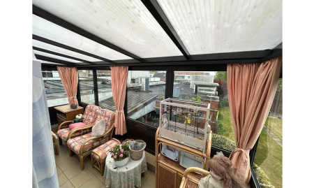 Kortemark - TE KOOP - Handelshuis met Woonst, Opslagruimte en 3 Garages image