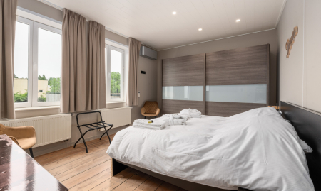 Unieke vakantiewoning in de Westhoek - handelsfonds !  image