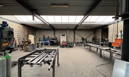 Goeddraaiend Metaalconstructiebedrijf over te nemen in Limburg - Genk image