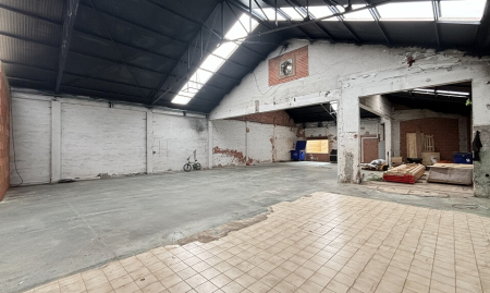 Sint-Andries Brugge - TE HUUR - Ruime OPSLAGPLAATS ( ca. 304 m² ) - Ref. 05/90908 image
