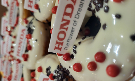 Over te nemen productie verse donuts - Lebbeke image