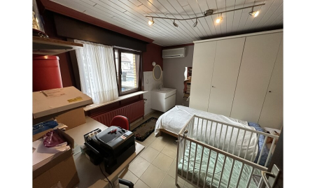 Kortemark - TE KOOP - Handelshuis met Woonst, Opslagruimte en 3 Garages image