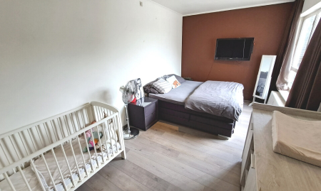 Sint-Michiels Brugge - Instapklare BUURTWINKEL - 400 m² - met Woon- en Parkeermogelijkheid - Ref. 06/10489 image