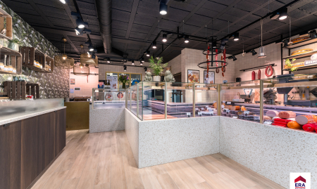 Handelspand met woonst op 1.150 m² in centrum Aarsele!  image