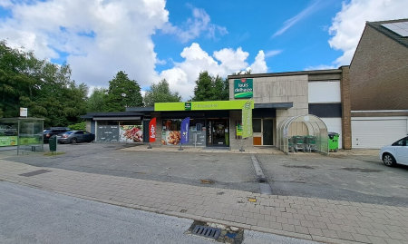 Sint-Michiels Brugge - Instapklare BUURTWINKEL - 400 m² - met Woon- en Parkeermogelijkheid - Ref. 06/10489 image