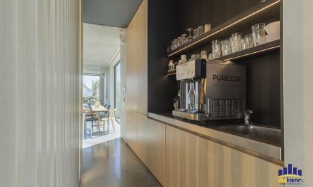 Over te nemen: Stijlvol ingerichte eetloft met huiselijk gevoel in Astene (Deinze) image
