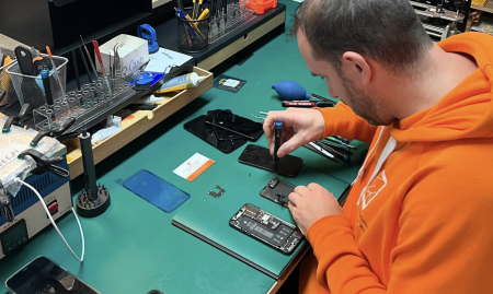 Ter overname: Succesvolle telefoon- en computerreparatiewinkel in Antwerpen (Deurne)