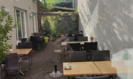 Over te nemen : zeer goed draaiende bistro te Mortsel, vrij van brouwerij. image
