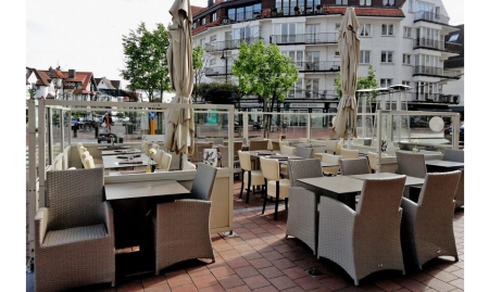 KNOKKE - Overname zeer gekend restaurant met TERRAS en uniek uitzicht | Horeca - Ref. 06/09544 image