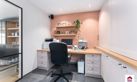 Handelspand met woonst op 1.150 m² in centrum Aarsele!  image