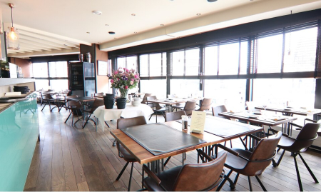 Knokke - Overname zeer gekend restaurant met TERRAS en uniek uitzicht | Horeca - Ref. 06/09544