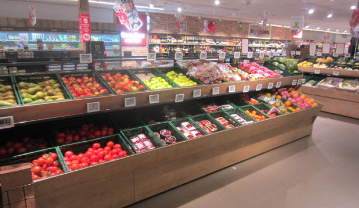 zeer verzorgde SuperMarket Carrefour te Oost - Vlaanderen ( D 3662 )