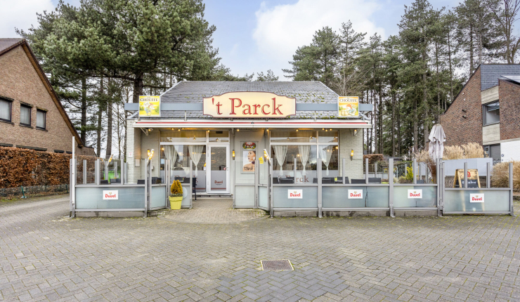 Overname van grote brasserie met vergaderzaal + 2 VAKANTIEWONINGEN - Park Midden Limburg