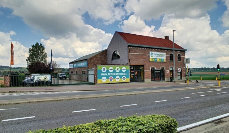 Immovennootschap met verhuurde goed draaiende handelszaak - Bertem  image