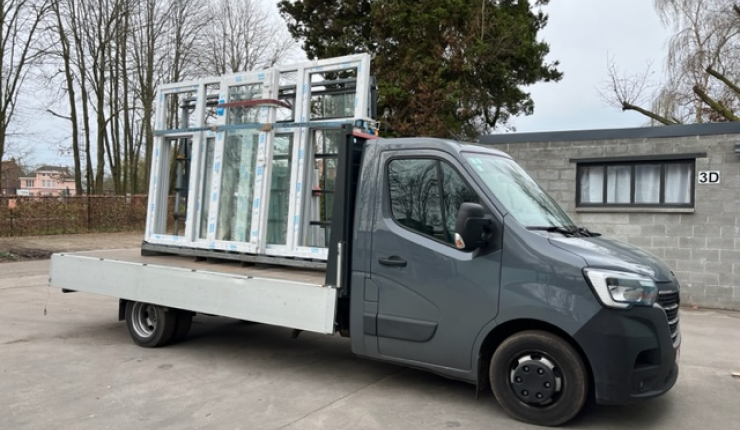OVER TE NEMEN: Handelsfonds productie en plaatsing van PVC en ALU ramen / productie en plaatsing isolatieglas