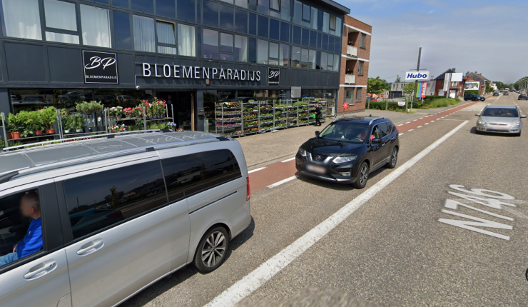 TE HUUR Leopoldsburg : Groot winkelpand - Bloemenwinkel