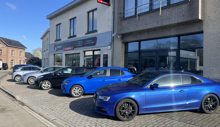 Handelsfonds – Volledig uitgeruste autogarage met showroom – Drukke ligging – Vlaams Brabant image