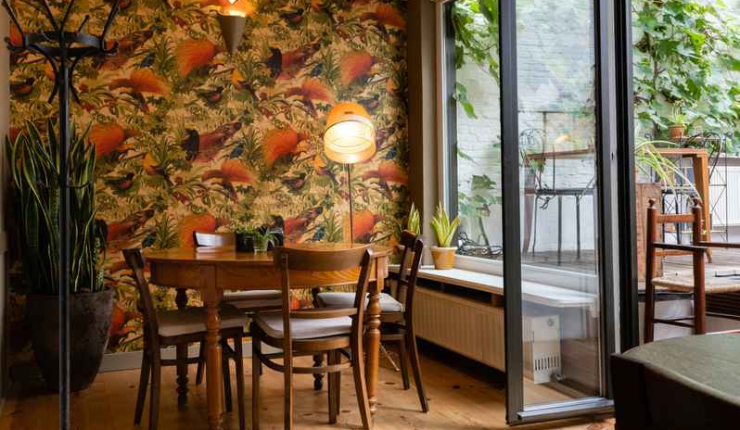 Brasserie TUIN VAN ETEN in authentieke huiskamerstijl met prachtig overdekt terras/binnentuin - Gent image