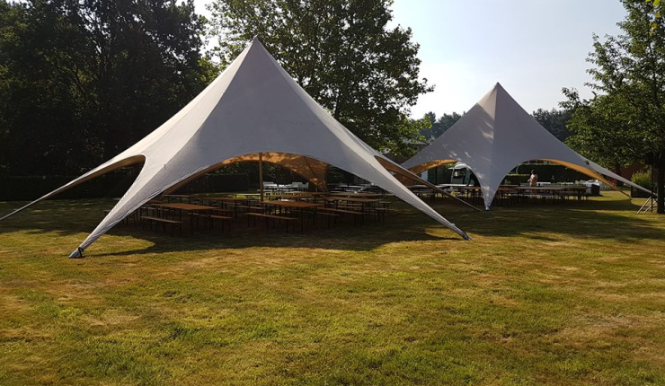 Bloeiende vennootschap actief in de sector van verhuur van tenten en meubilair voor evenementen. image