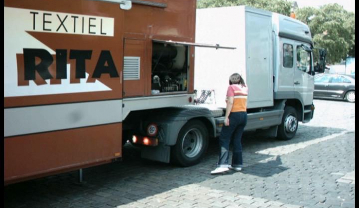 Marktplaatsen  over te nemen 